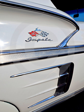 THE SHINY AND THE FINNED ('58 CHEVY) (Rt 66 Springfield IL)