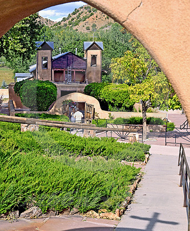 SANTUARIO #7 (Chimayo NM)