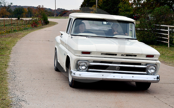 WHITE CHEVY PICKUP (Rt 66 nr Kellyville OK)