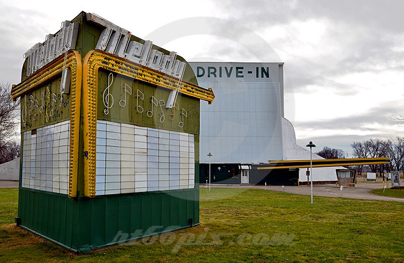 MELODY DRIVE-IN (National Road nr Springfield OH)