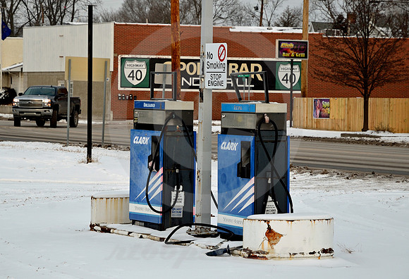 PUMP VIEW (National Road West Terre Haute IN)