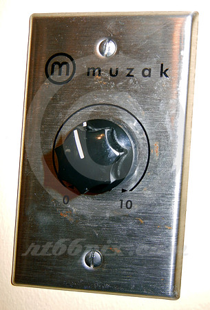 MUZAK KNOB (Springfield IL)
