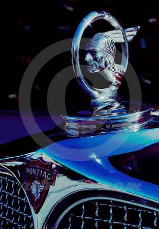 PONTIAC HOOD ORNAMENT CHROME (Rt 66 Sapulpa OK)