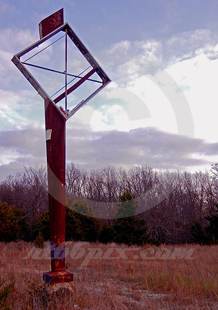 EMPTY SKELLY SIGN (Rt 66 nr Strafford MO)