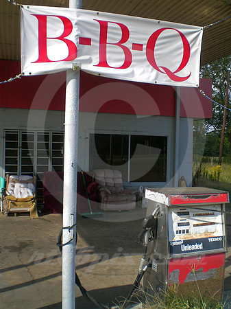 B-B-Q, UNLEADED (Timpson TX)