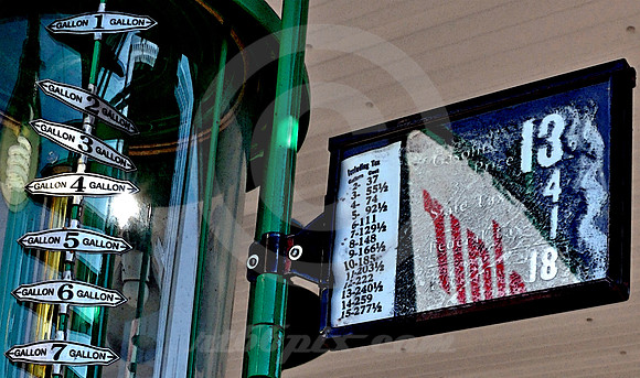 VISIBLE PRICE (Rt 66 nr Paris Springs MO)