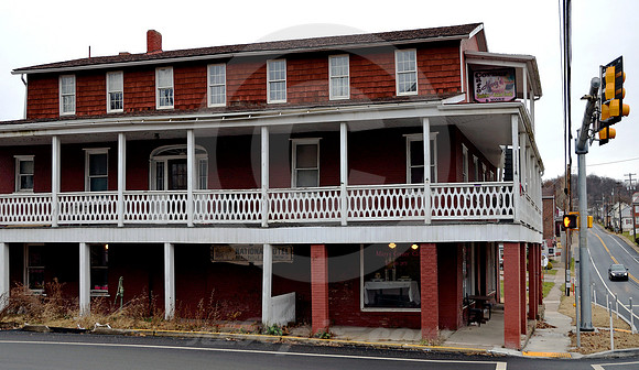 NATIONAL HOTEL (National Road Beallsville PA)