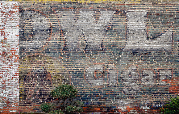 OWL CIGAR (Lincoln Highway Goshen IN)
