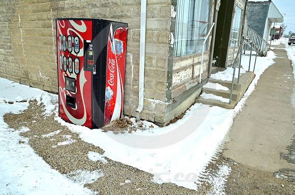 THE COKE MACHINE (National Road Montrose IL)