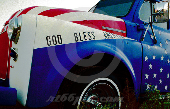GOD BLESS AMERICA TRUCK (Rt 66 AZ)