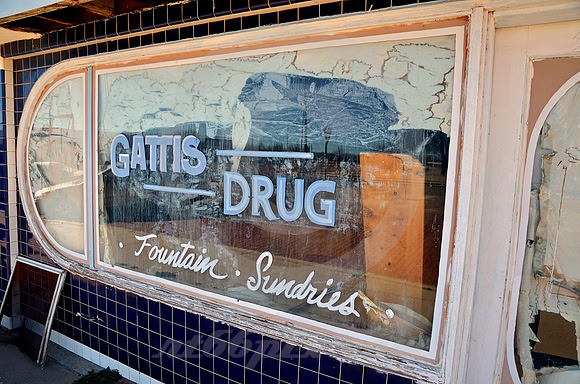 GATTIS DRUG (Tahoka TX)