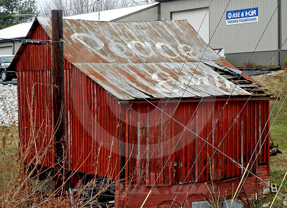 PEACE ON EARTH BARN (National Road Western IN)