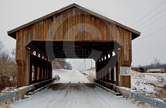 COVERED BRIDGE (National Road nr Marshall IL)