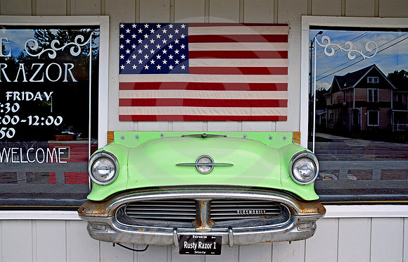 OLDS IN REPOSE (Lincoln Highway Nevada IA)