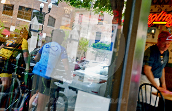 URBAN SCENE #10 (Lincoln Highway Lancaster PA)