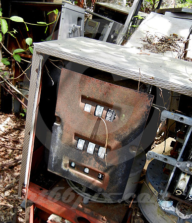 ABANDONED GAS PUMPS (Lufkin TX)