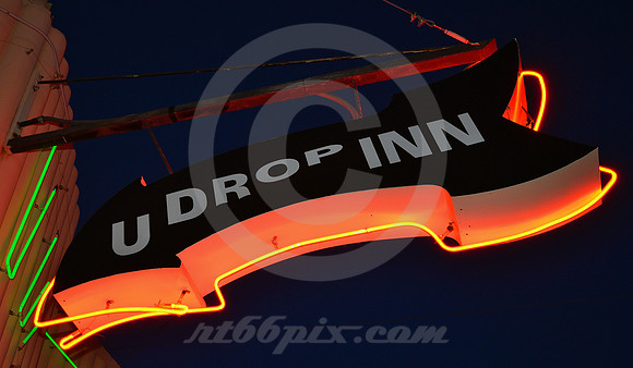 U-DROP INN SIGN DETAIL (Rt 66 Shamrock TX)